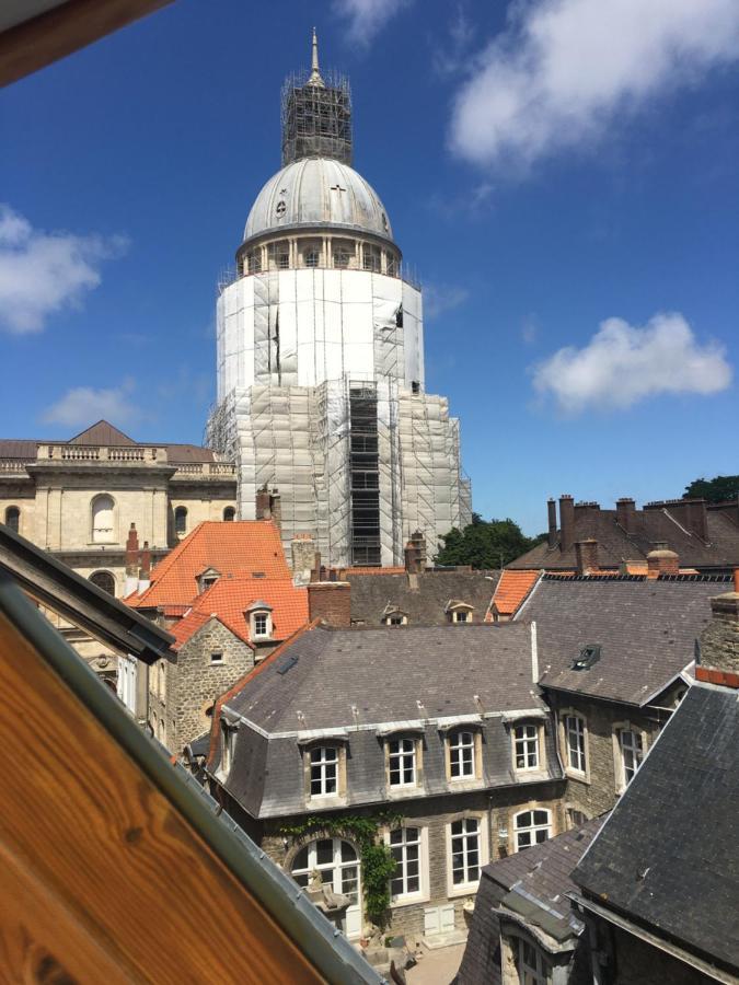 La Mansarde - Au Coeur De La Vieille Ville Boulogne-sur-Mer Esterno foto